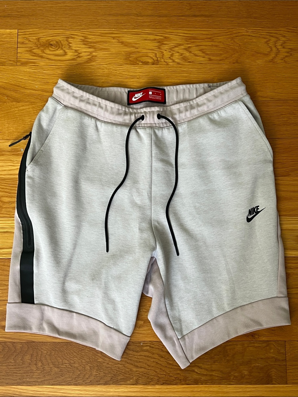 Nike Men's Light Gray Athletic Shorts with Black Accents